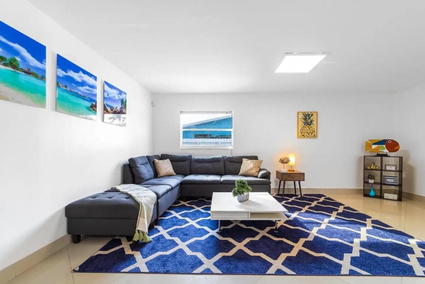Private Heated Pool Villa In Ftl Near Beach Форт Лодърдейл Екстериор снимка