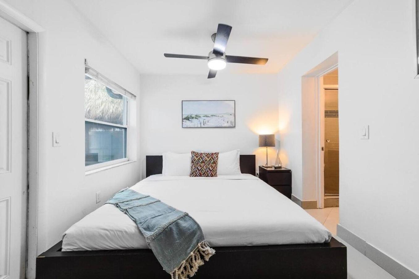 Private Heated Pool Villa In Ftl Near Beach Форт Лодърдейл Екстериор снимка